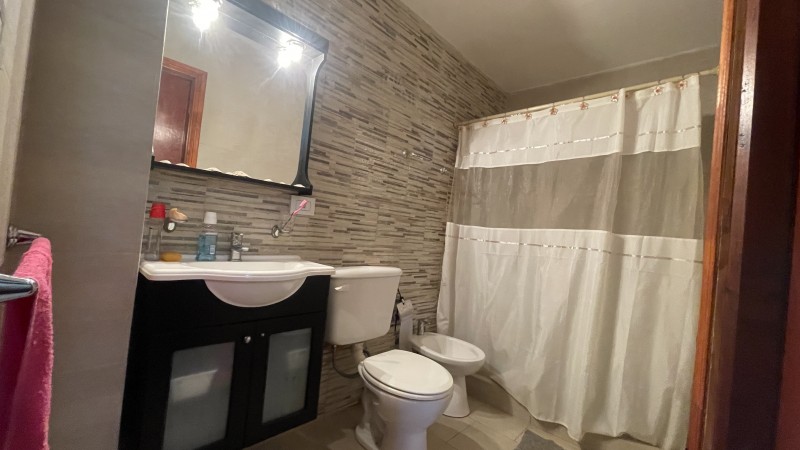 Ideal Triplex en Barrio San Rafel para Vivienda Permanente.