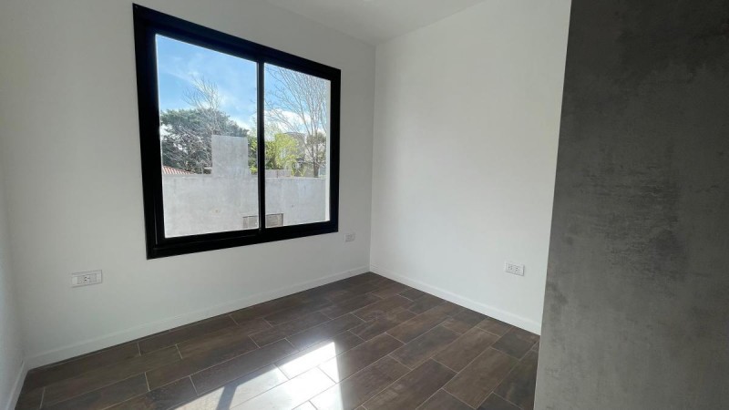 Hermosa Casa de 4 Ambientes a estrenar - Barrio San Rafael - Financiación!!!