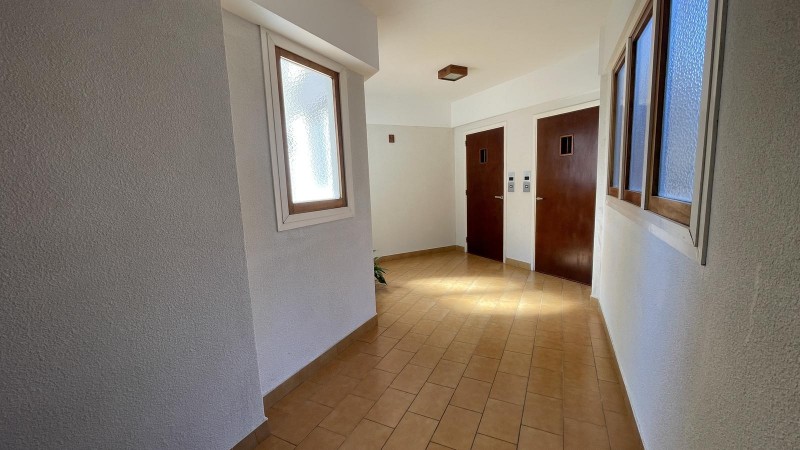 Departamento de 3 amb pleno centro.Edificio ancla. 