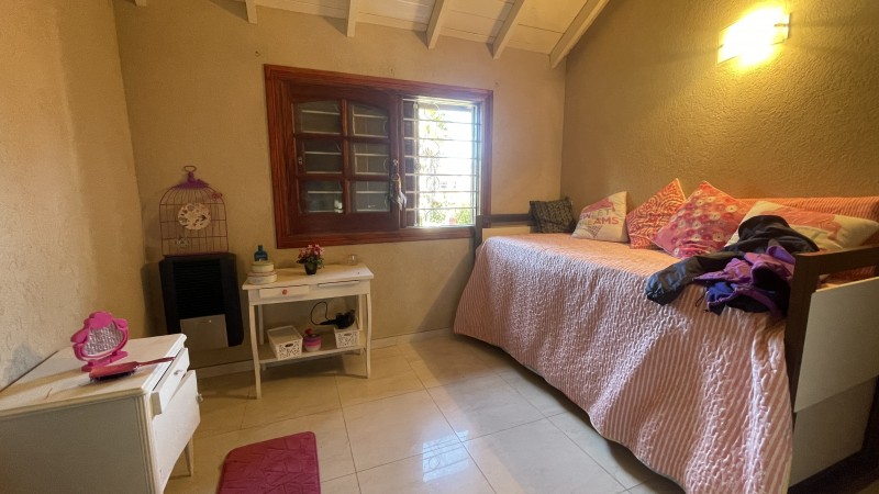 Ideal Triplex en Barrio San Rafel para Vivienda Permanente.