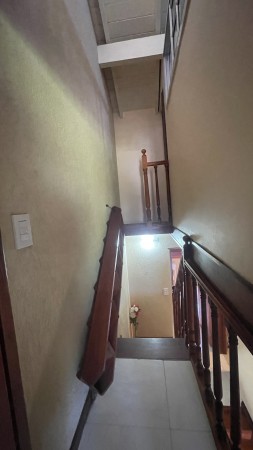 Ideal Triplex en Barrio San Rafel para Vivienda Permanente.