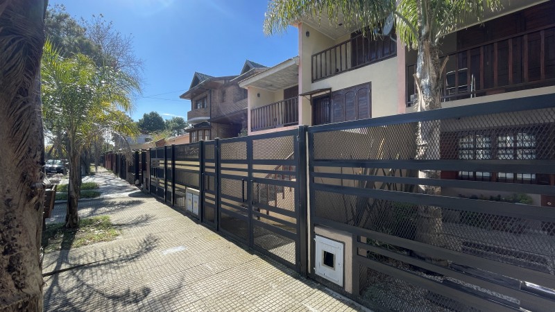 Ideal Triplex en Barrio San Rafel para Vivienda Permanente.