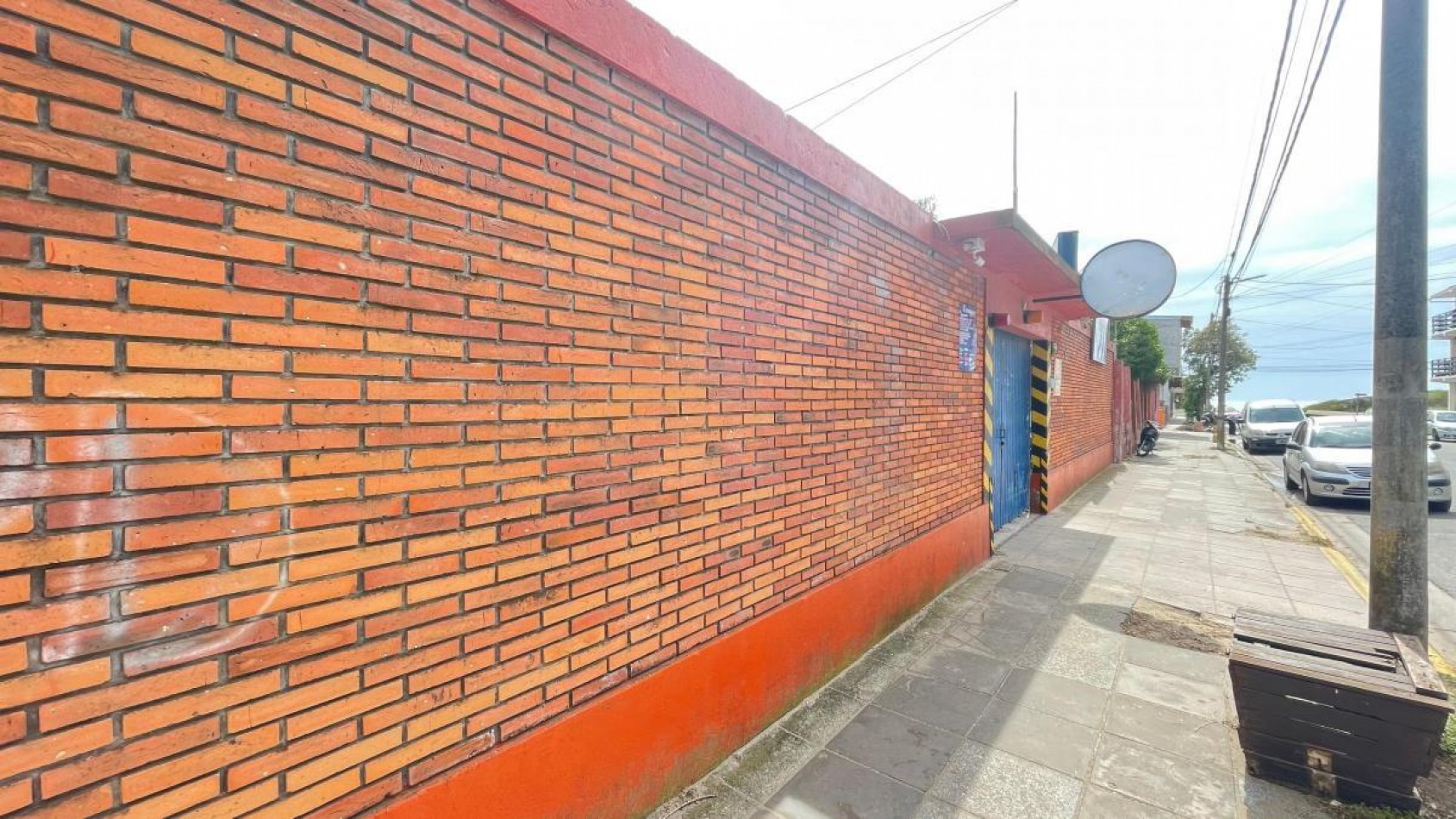 IMPORTANTE LOTE COMERCIAL - IDEAL PARA INVERSOR!!!