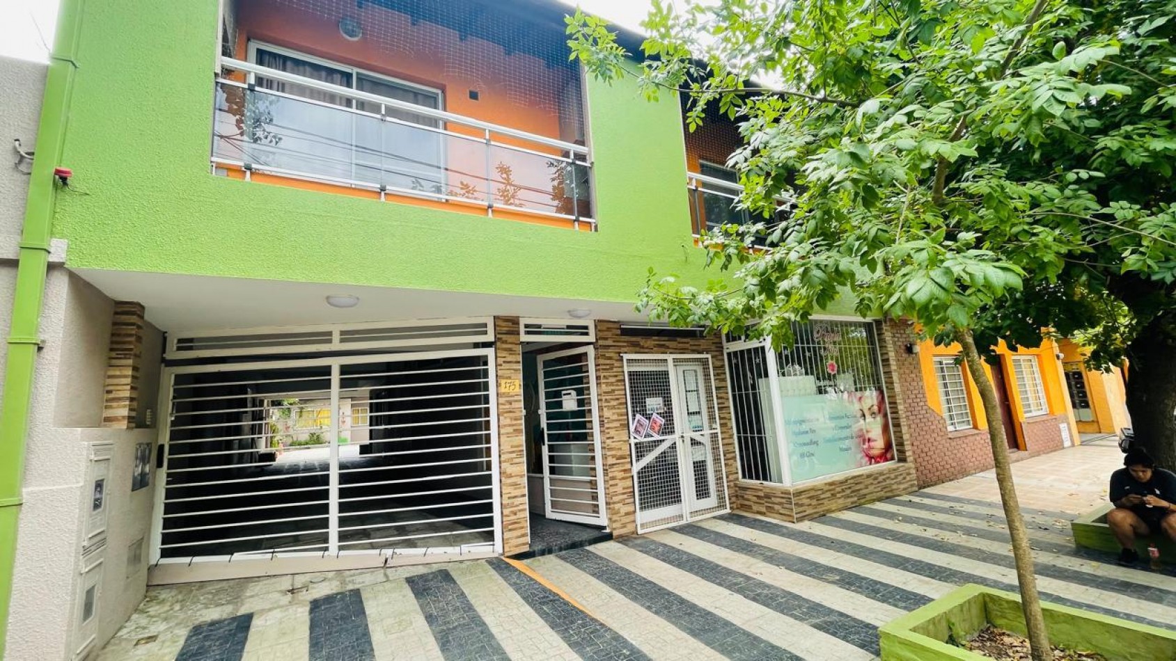 COMPLEJO ARCO IRIS II - VENTA DE DEPARTAMENTOS CON COCHERA - FINANCIACION!!!