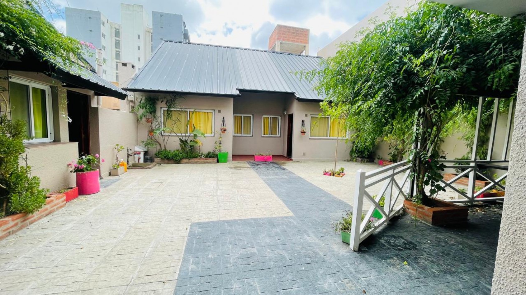 COMPLEJO ARCO IRIS II - VENTA DE DEPARTAMENTOS CON COCHERA - FINANCIACION!!!