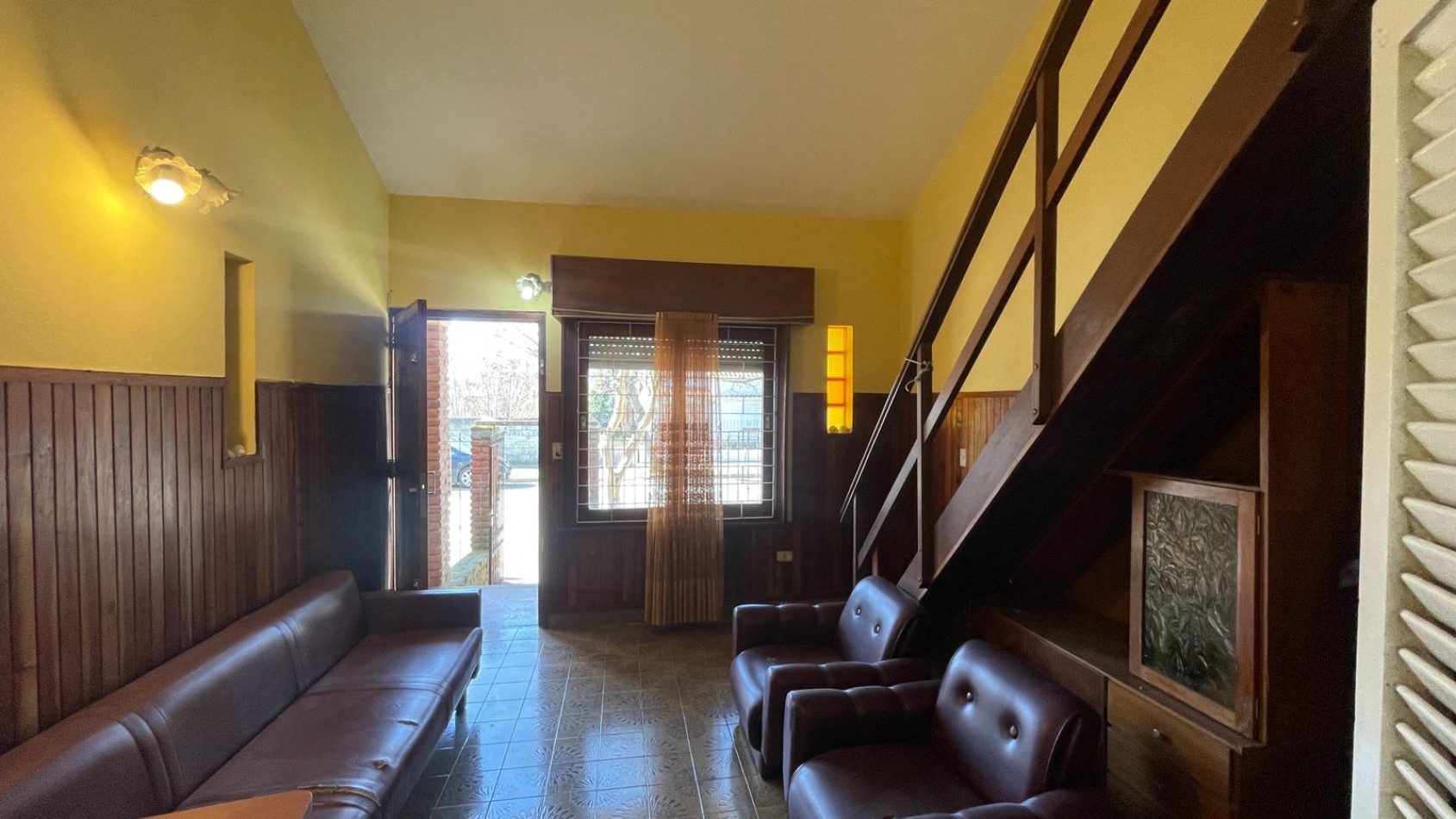 CASA 4 AMB + DPTO 2 AMB - OPORTUNIDAD