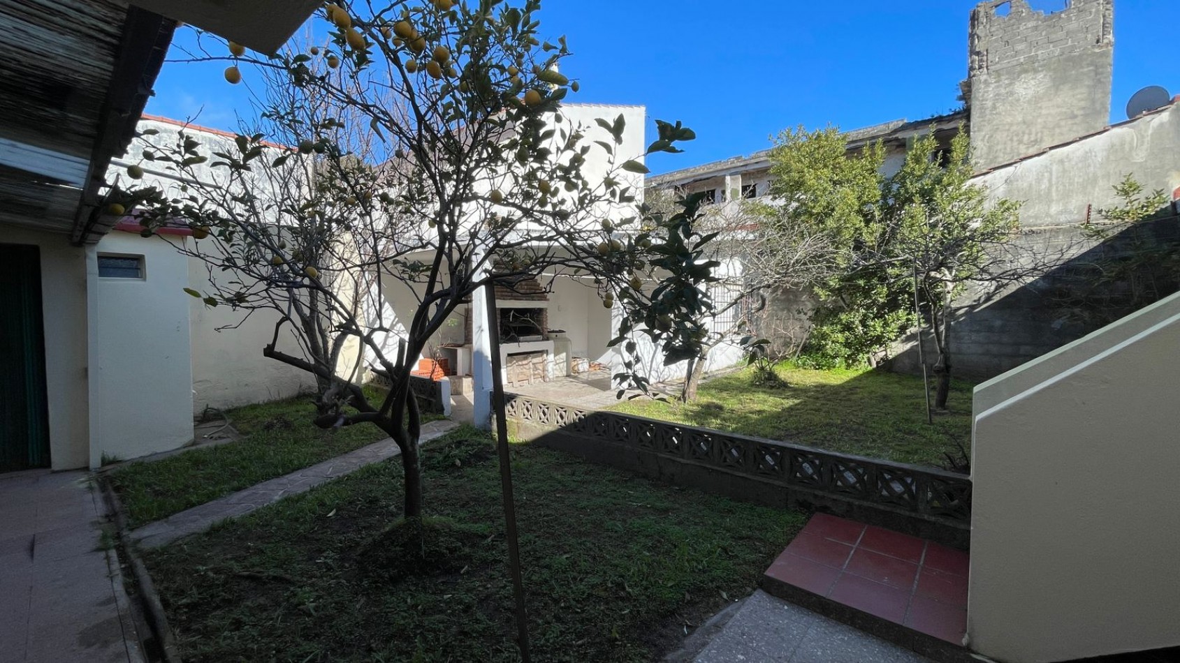 CASA 4 AMB + DPTO 2 AMB - OPORTUNIDAD