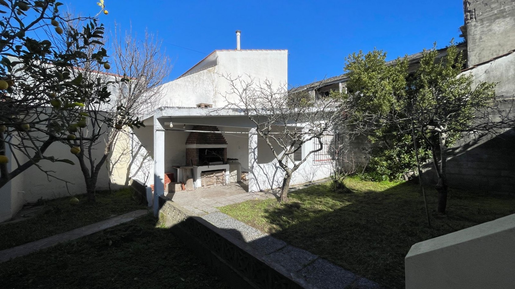 CASA 4 AMB + DPTO 2 AMB - OPORTUNIDAD