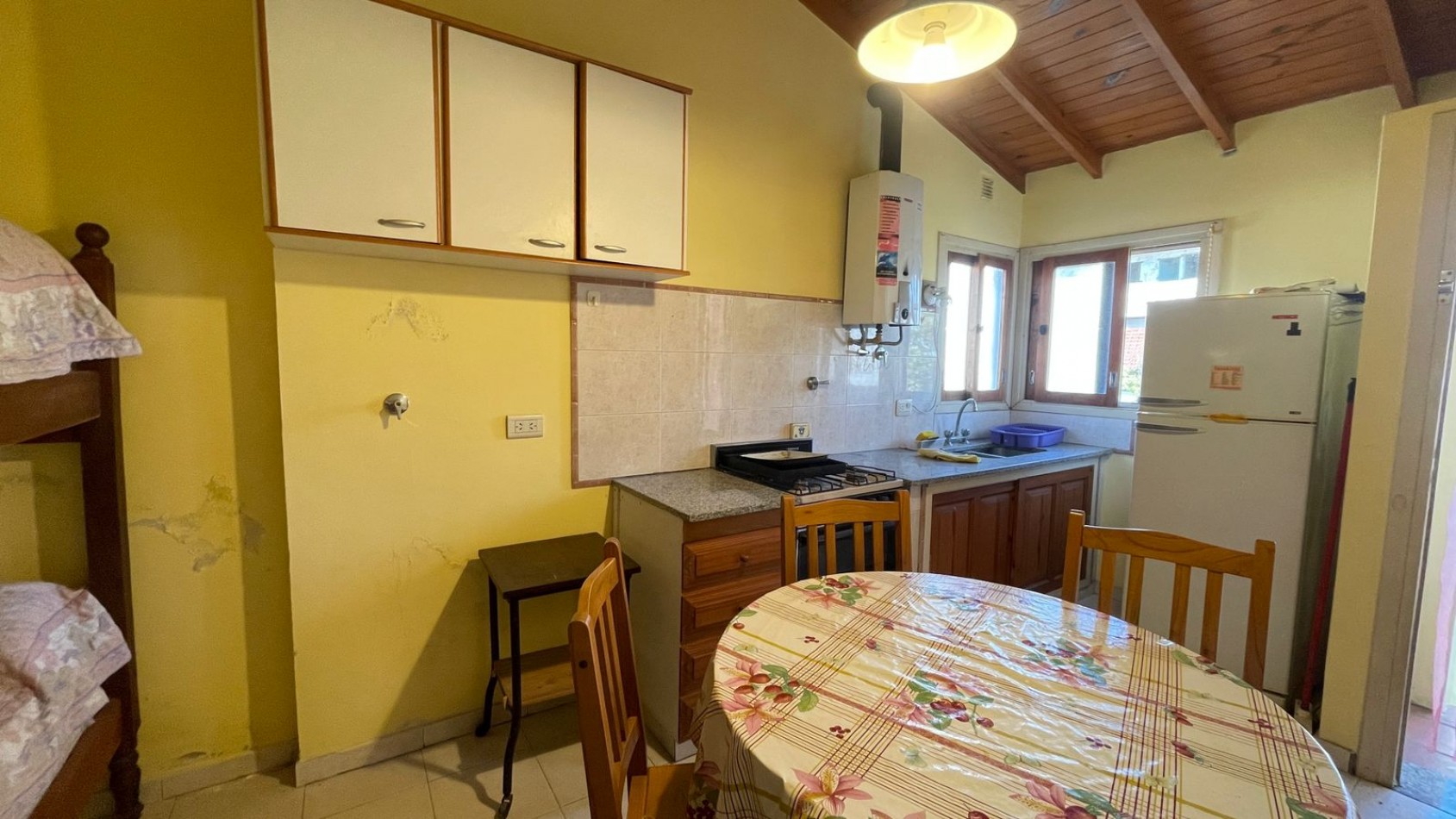 CASA 4 AMB + DPTO 2 AMB - OPORTUNIDAD