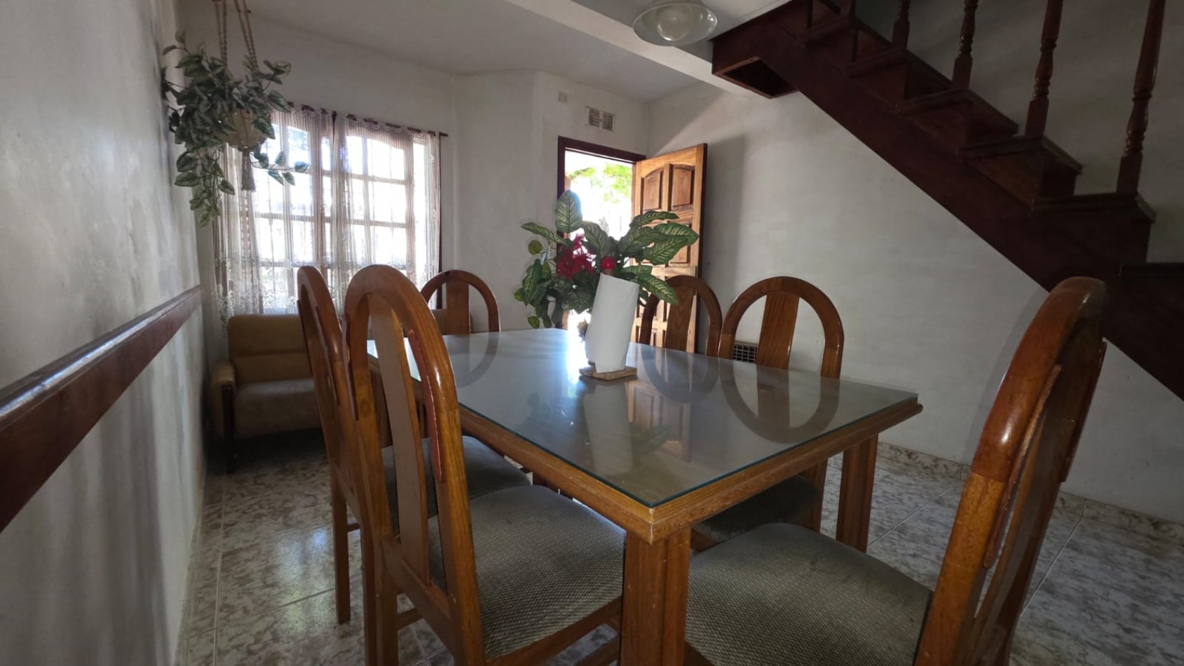 DUPLEX 4 AMBIENTES EN VENTA EN EL CORAZON DE SAN BERNARDO!!!