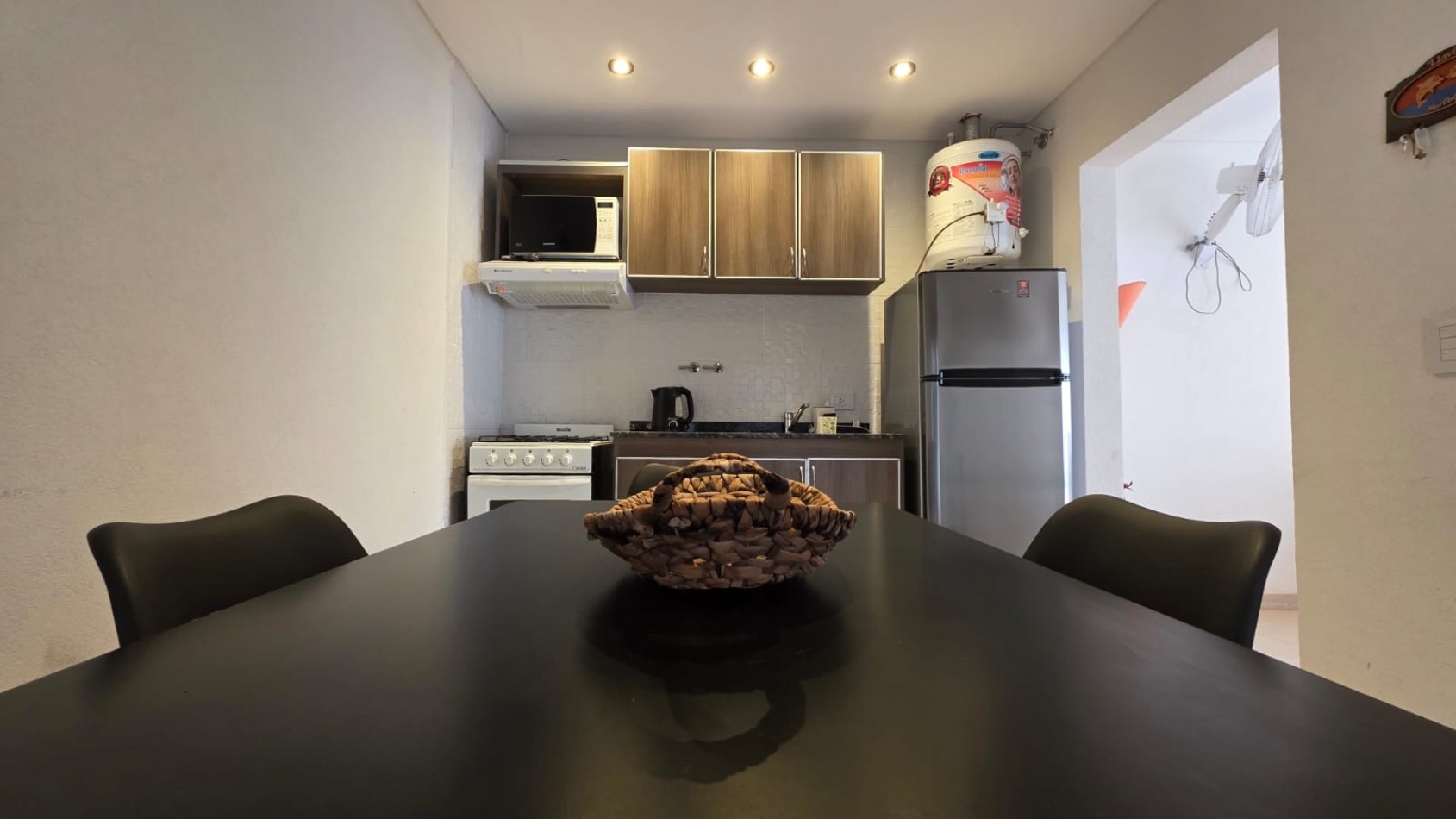 DPTO 2 AMBIENTES CON COCHERA