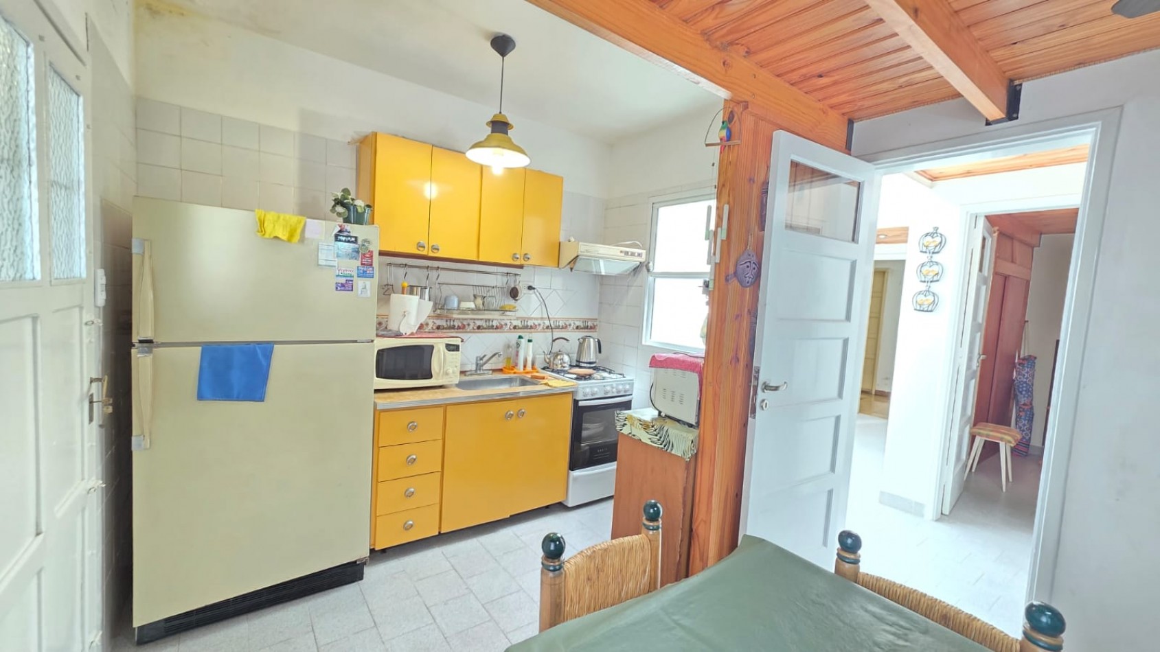 Hermoso departamento en pleno centro de 2 1/2 ambientes con muy bajas expensas!!