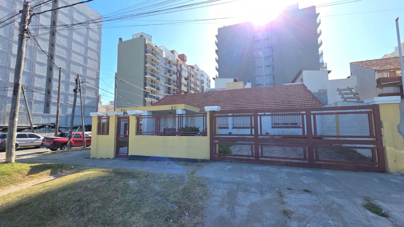 Hermosa casa de 4 ambientes + Departamento Frente al Mar!!!