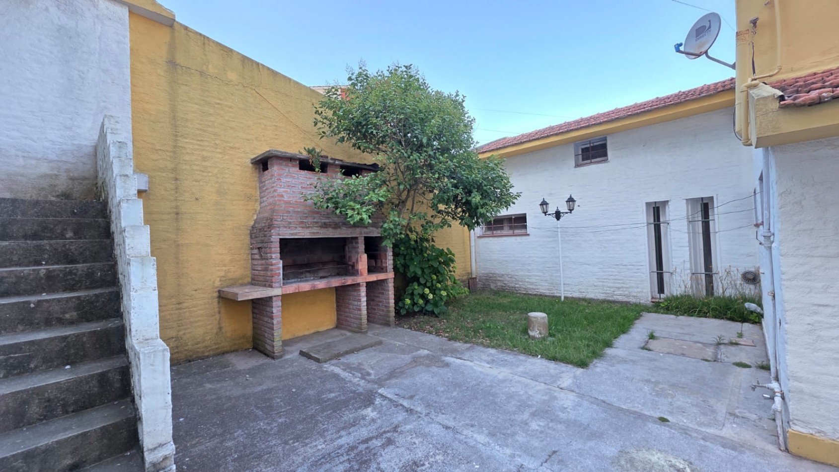 Hermosa casa de 4 ambientes + Departamento Frente al Mar!!!