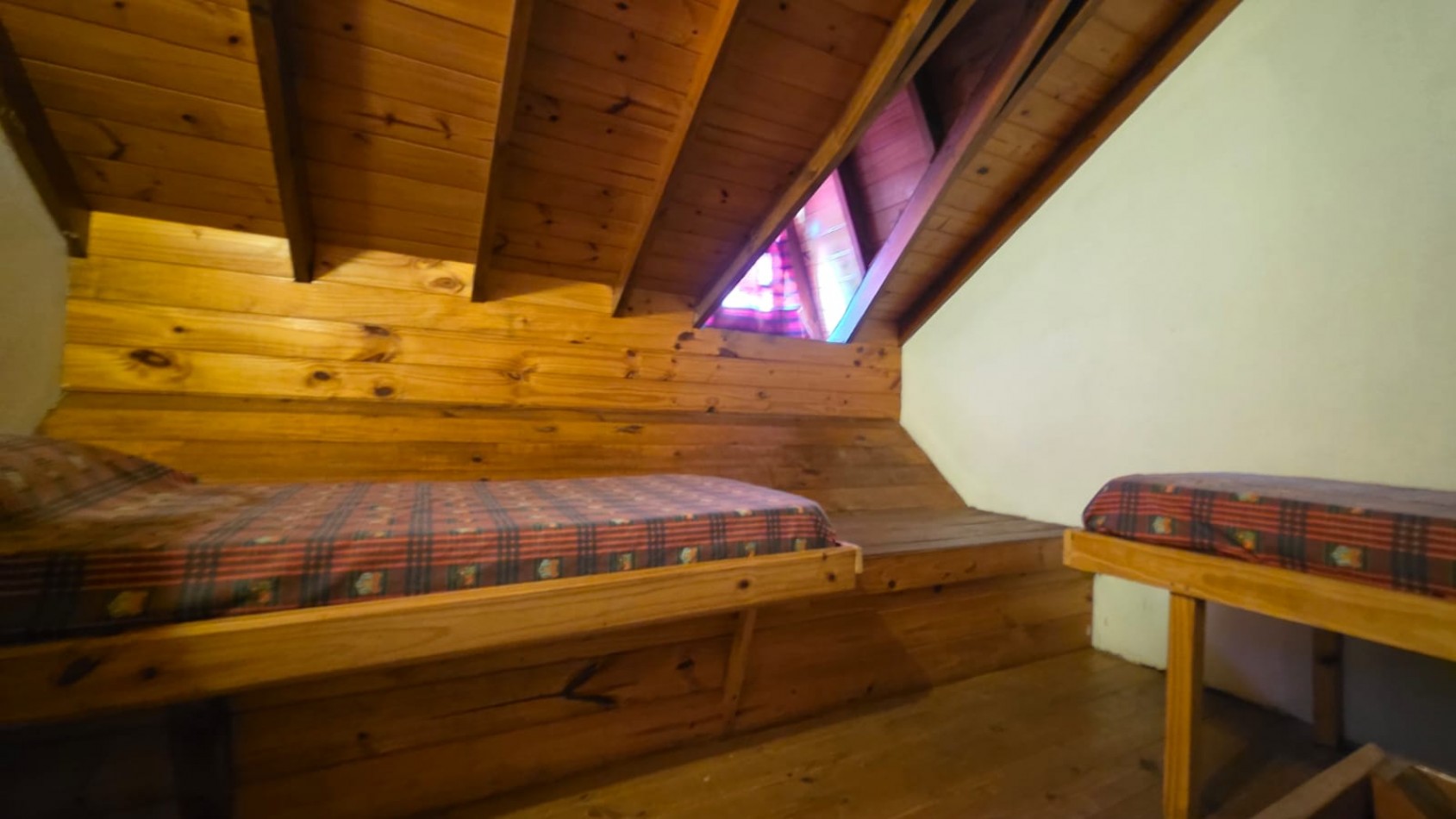 Hermoso Duplex de 4 ambientes con altillo