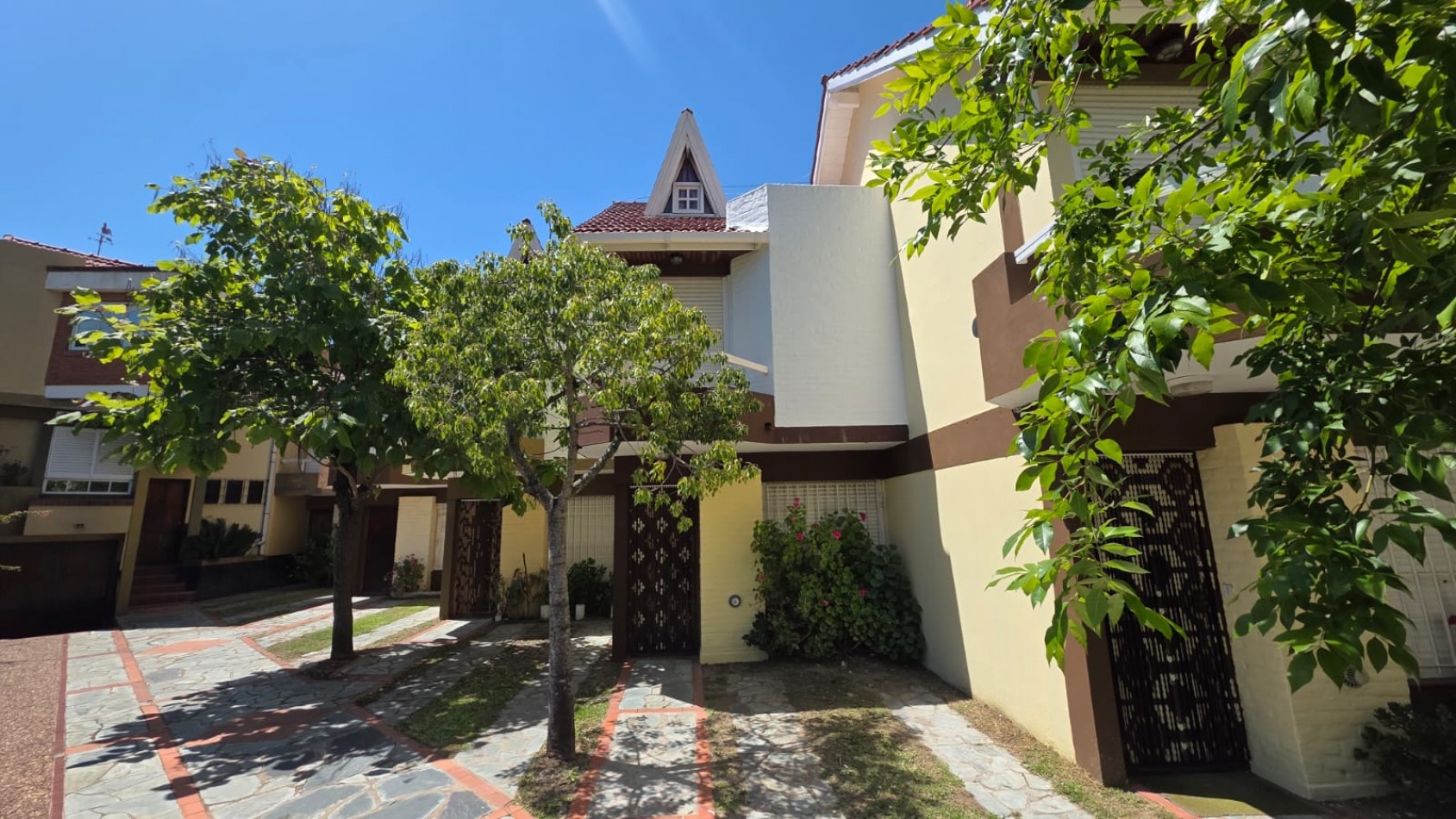 Hermoso Duplex de 4 ambientes con altillo