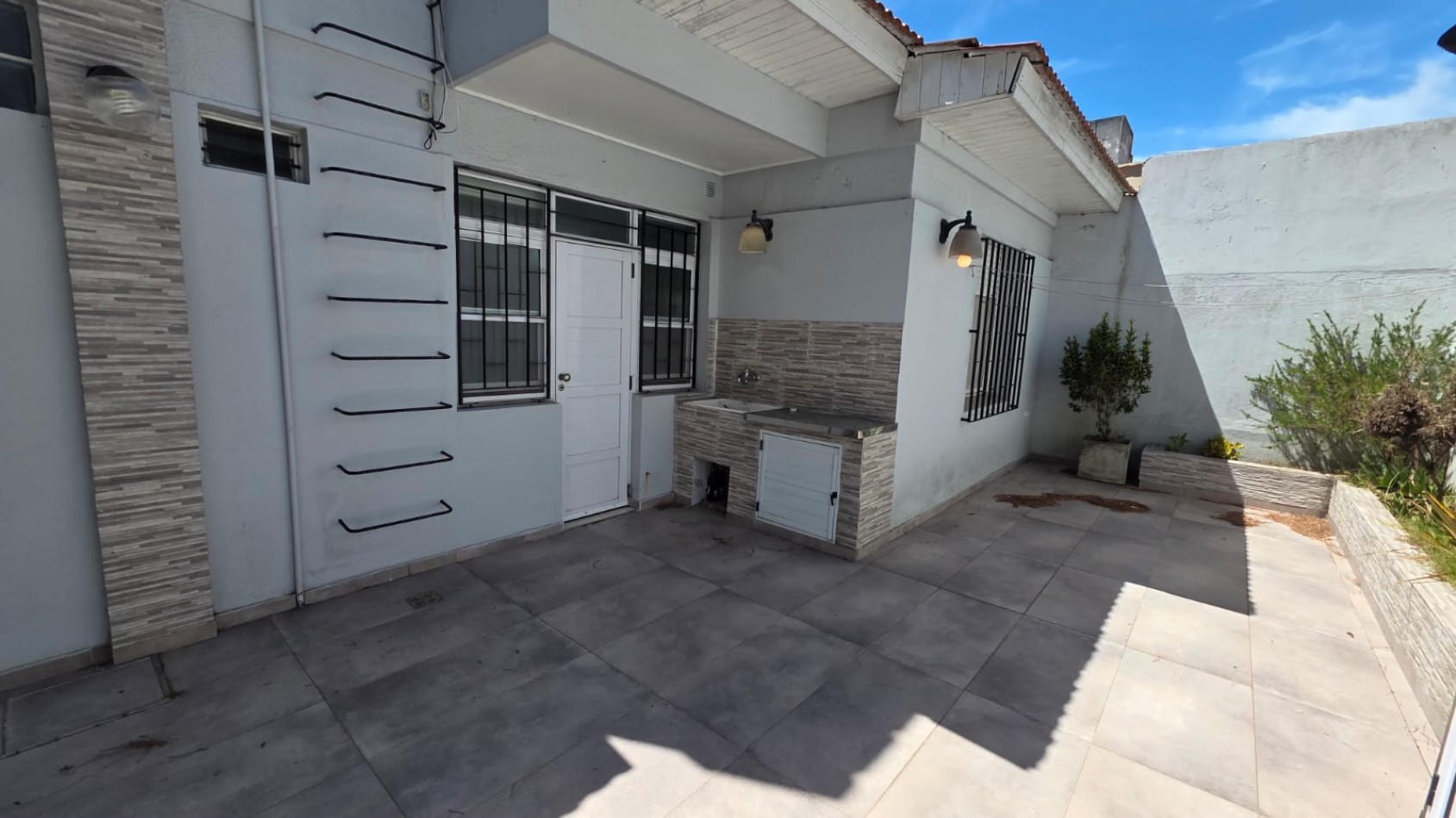 Hermosa Casa en venta en San Bernardo - Todos los servicios conectados