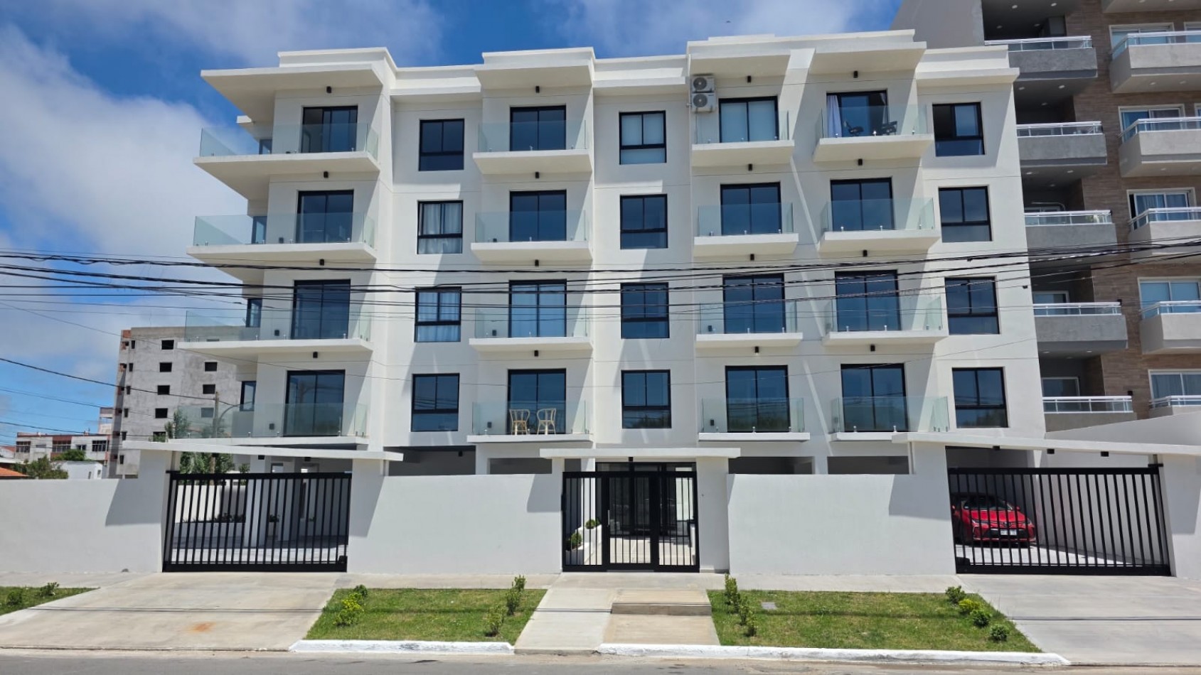 Complejo de Departamentos Frente al Mar JANO III