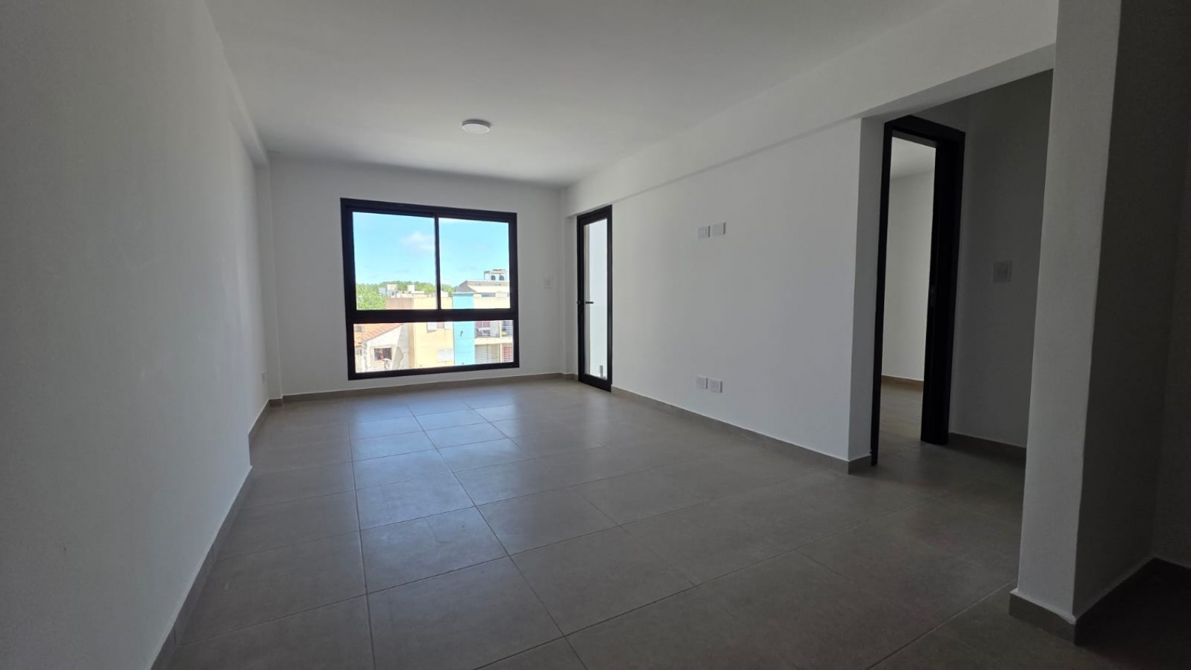 Complejo de Departamentos Frente al Mar JANO III