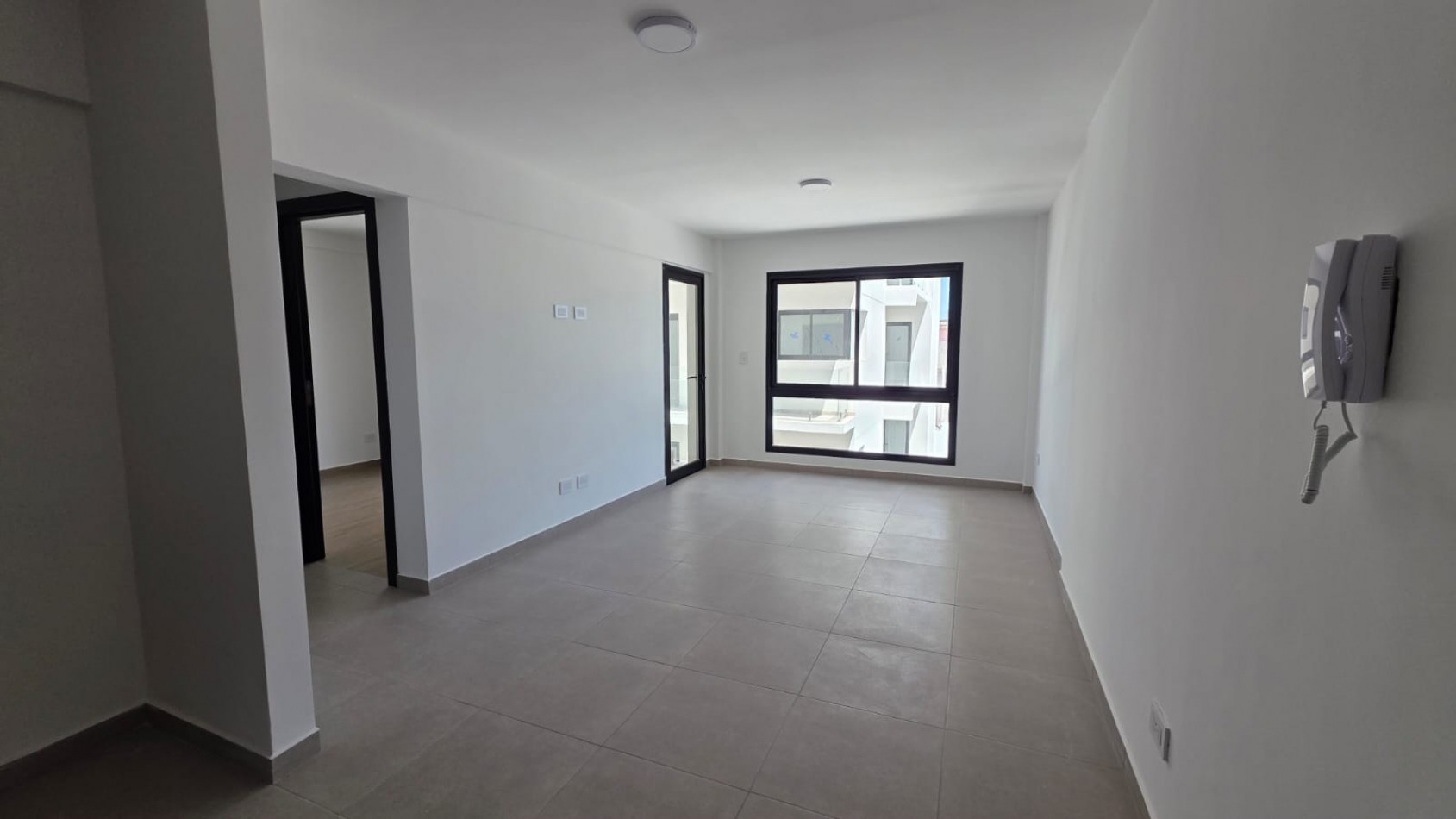 Complejo de Departamentos Frente al Mar JANO III