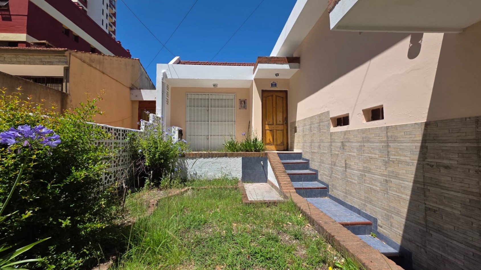 CASA 4 AMBIENTES A 150 MTS DEL MAR 