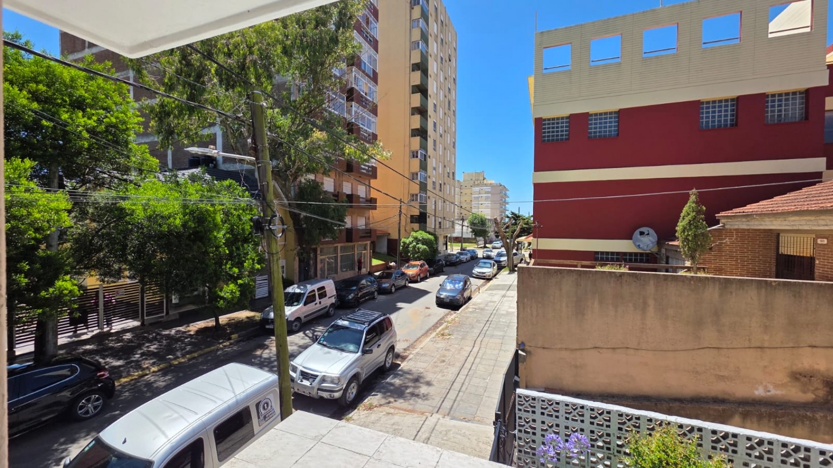 CASA 4 AMBIENTES A 150 MTS DEL MAR 