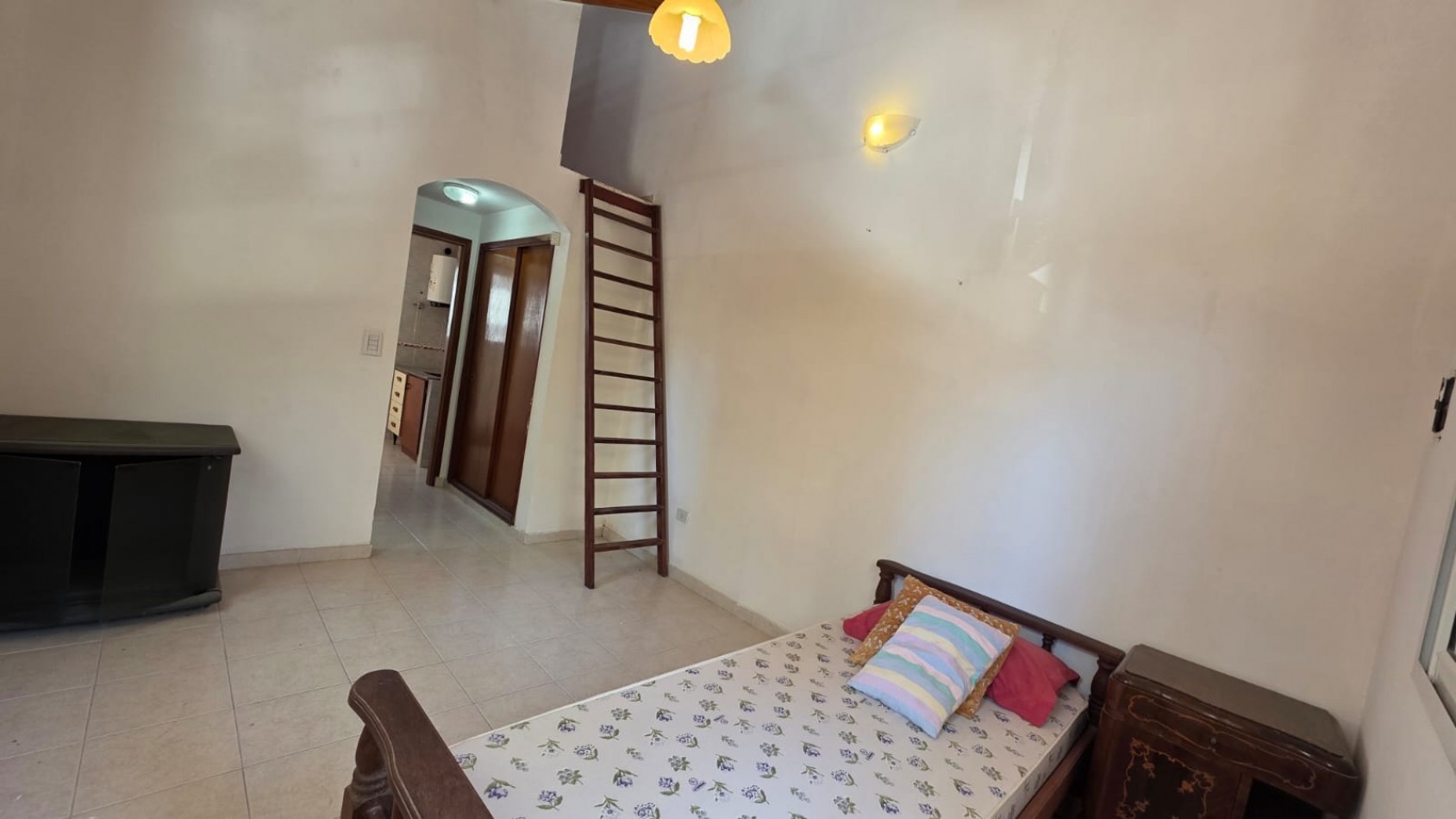 CASA 4 AMBIENTES A 150 MTS DEL MAR 