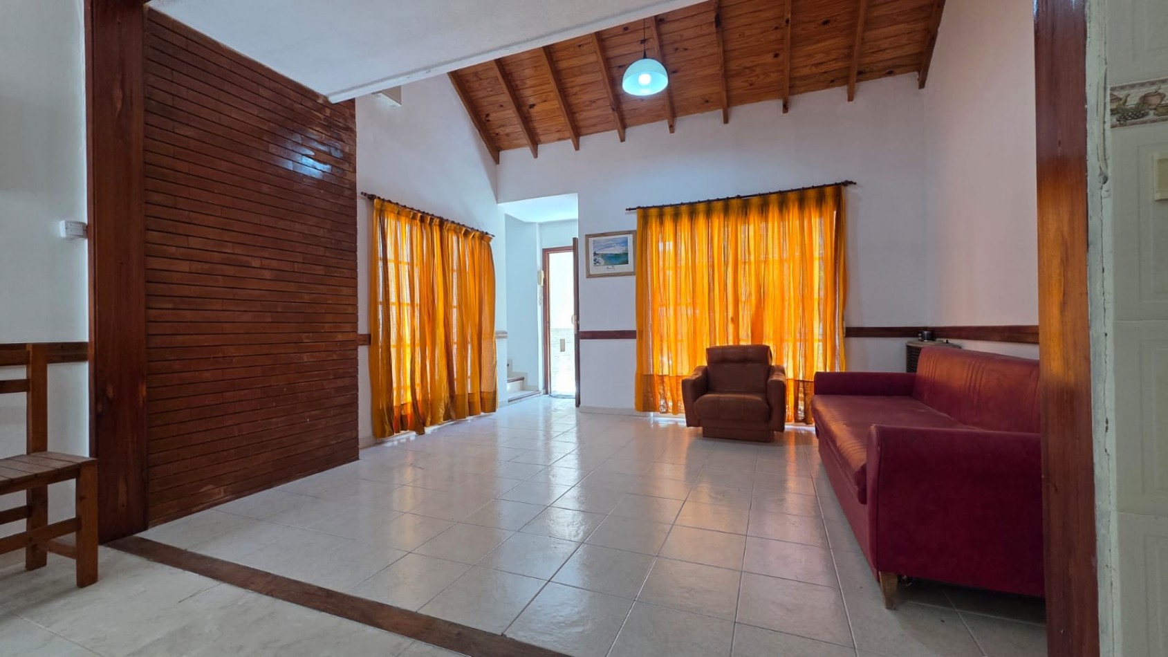 CASA 4 AMBIENTES A 150 MTS DEL MAR 