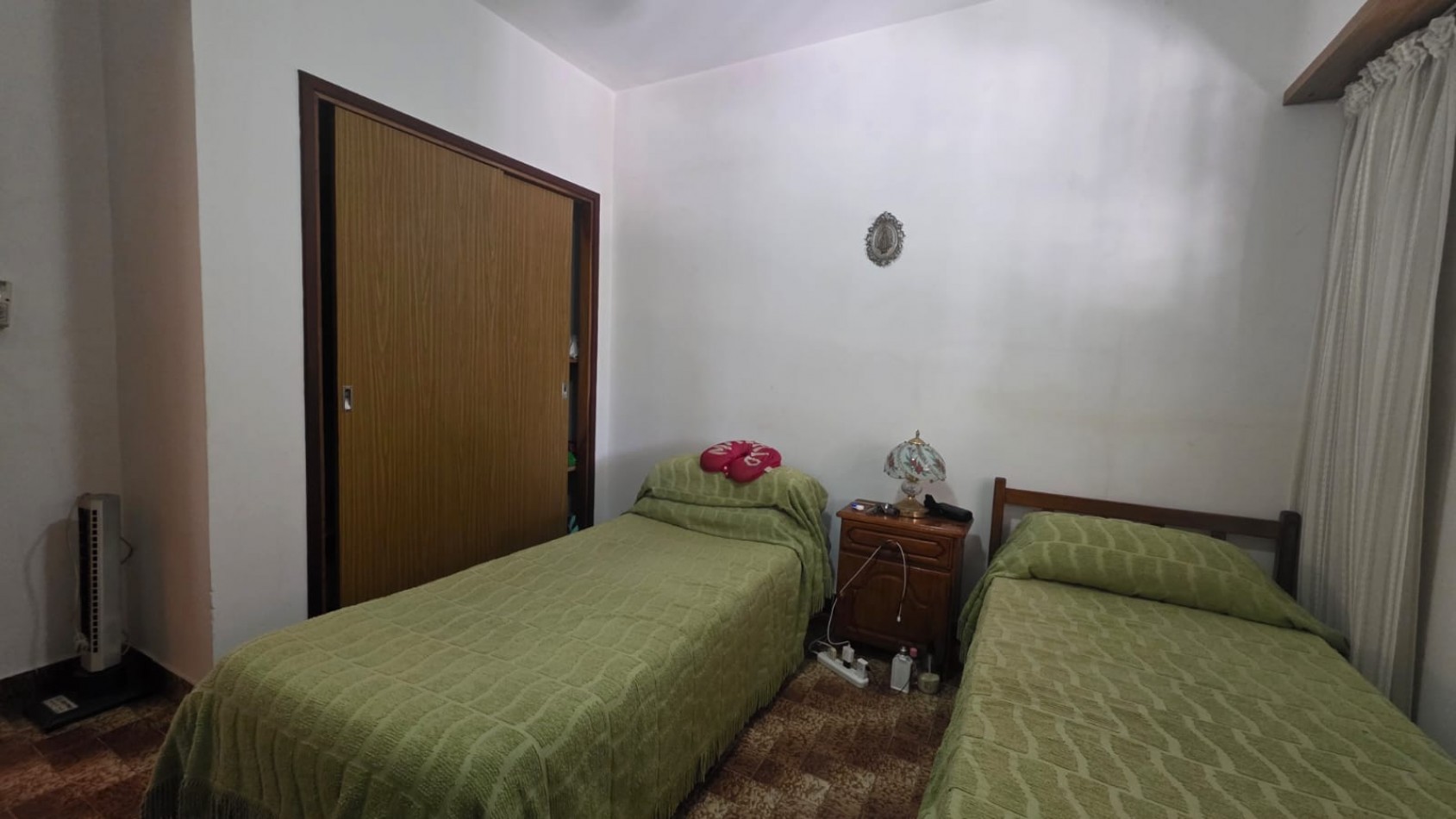 Hermosa Chalet de 4 ambientes amplios - Ideal Vivienda Permanente