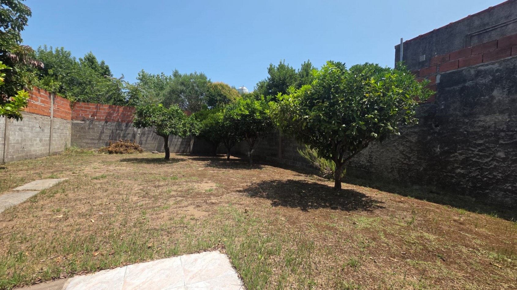 Hermosa Chalet de 4 ambientes amplios - Ideal Vivienda Permanente