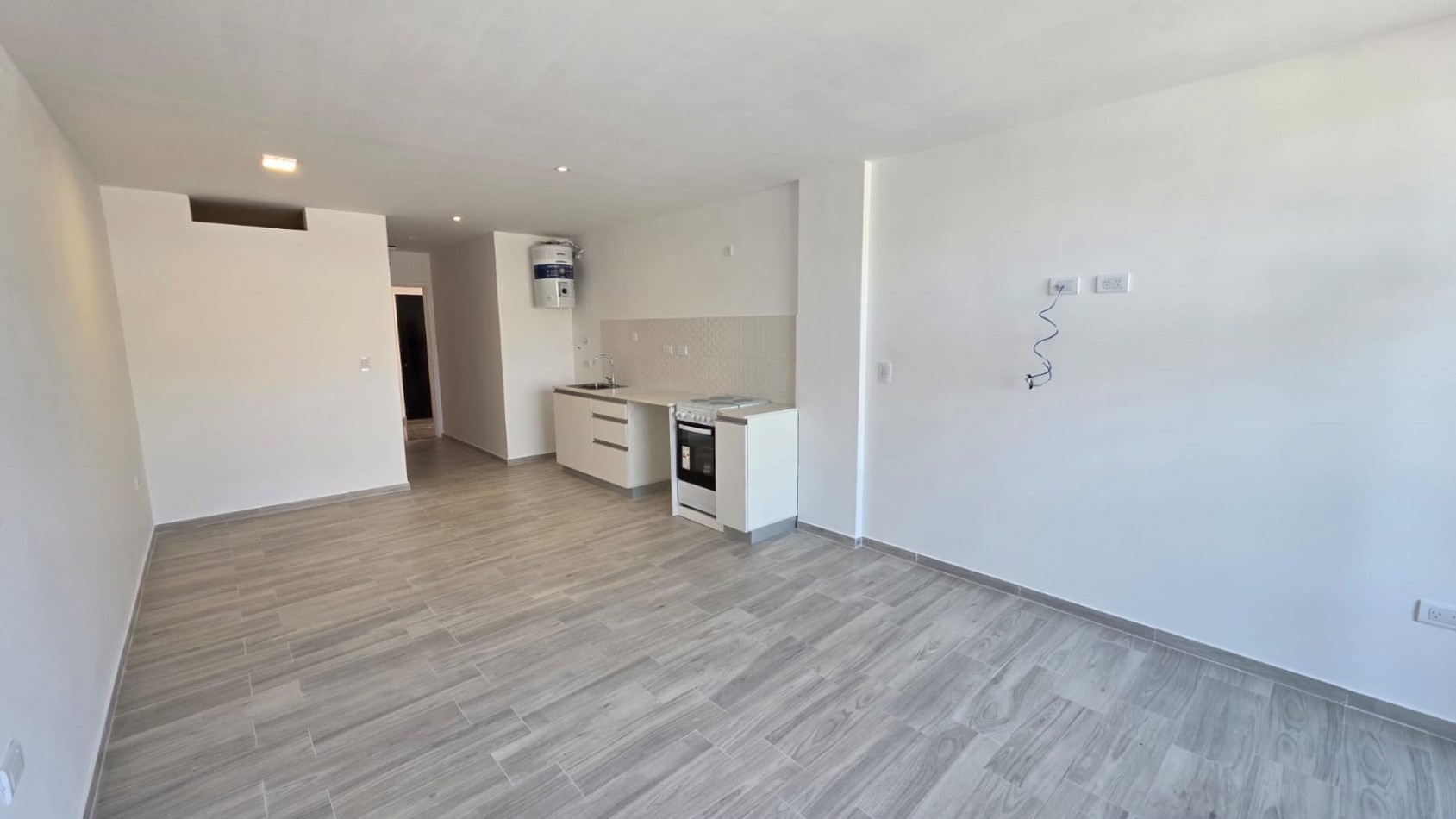 EDIFICIO PICOTA VI - Ultimo Departamento de un ambiente Disponible!!!