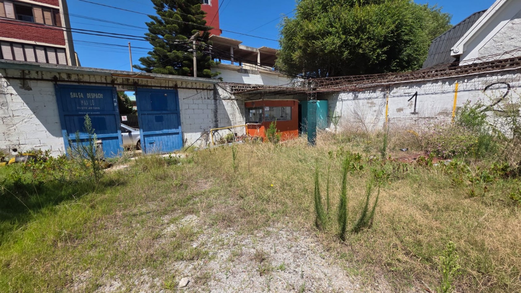 IMPORTANTE LOTE COMERCIAL - IDEAL PARA INVERSOR!!!