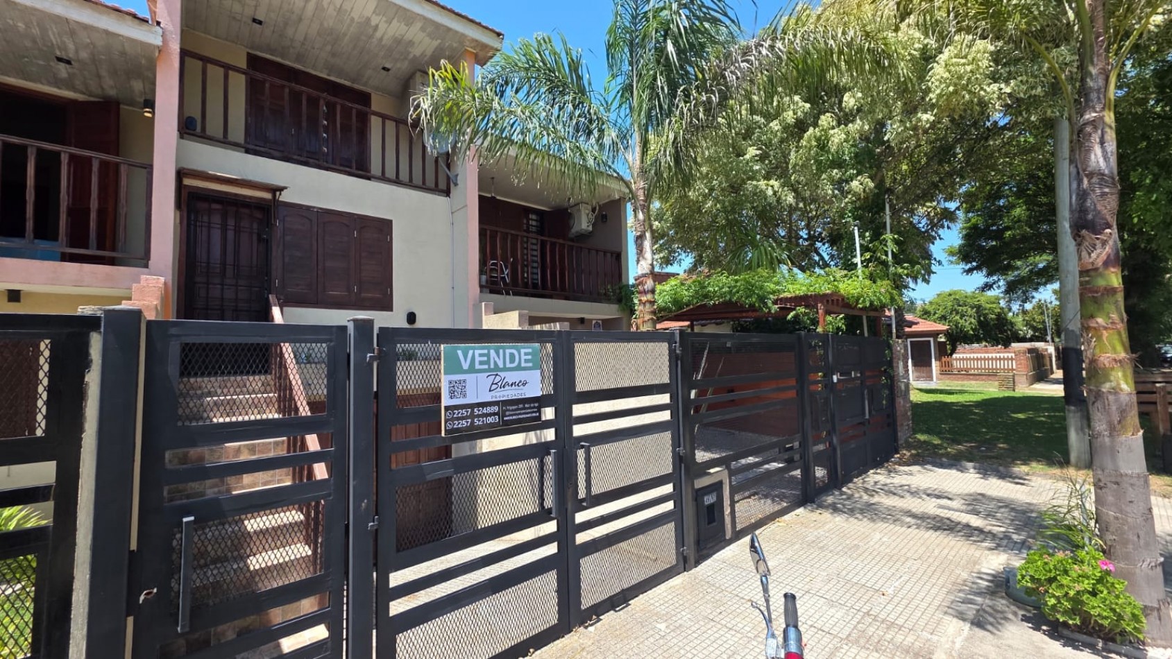 Ideal Triplex en Barrio San Rafel para Vivienda Permanente.