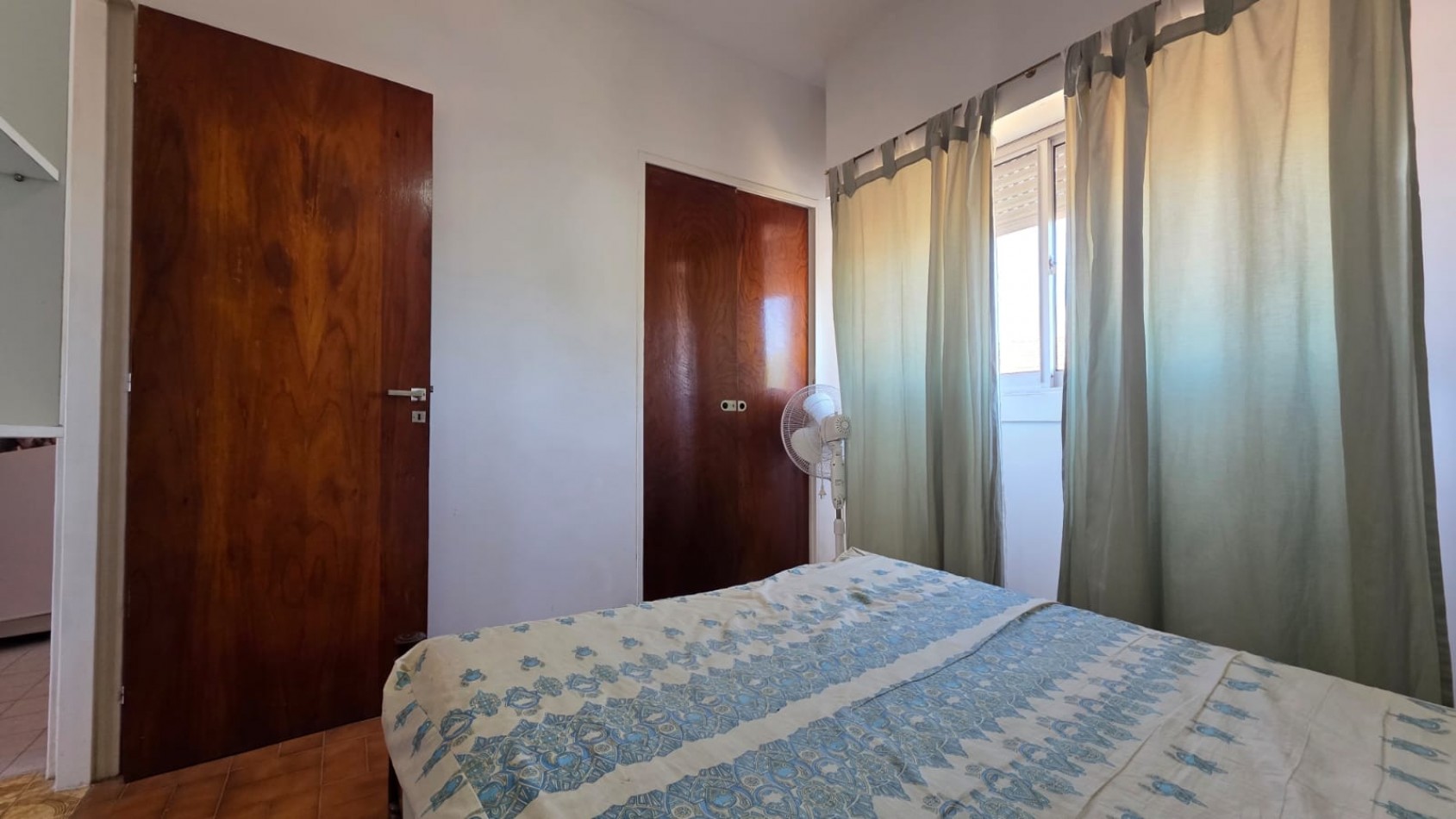 Ideal para inversion - 2 Ambientes en pleno centro con gas natural!!!