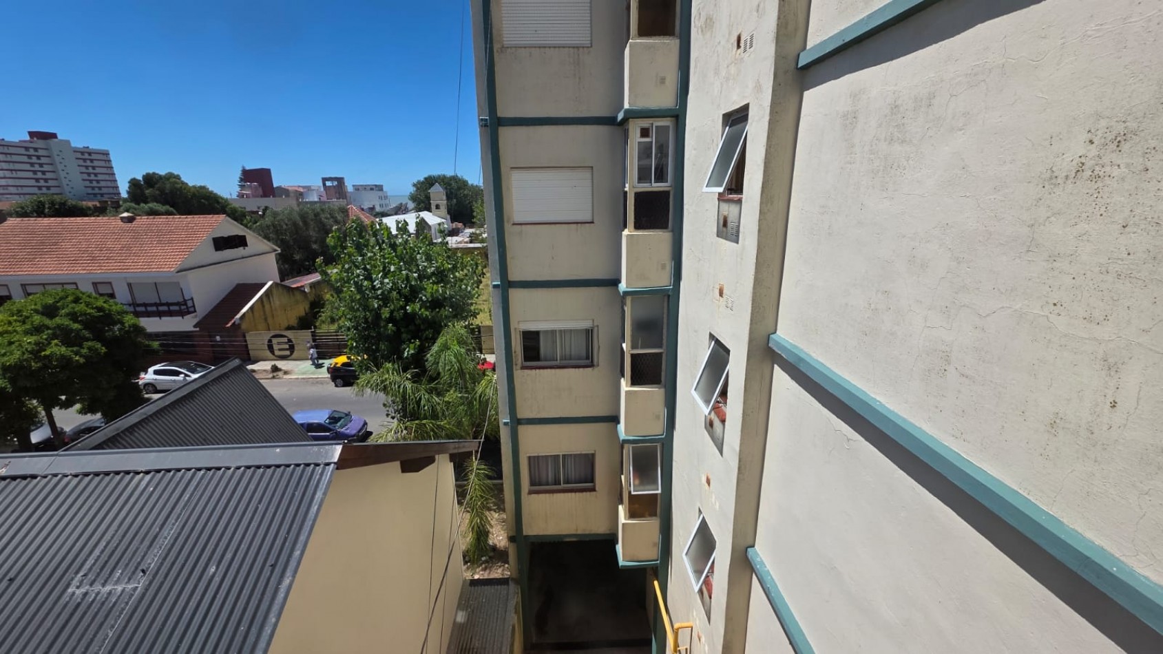 Ideal para inversion - 2 Ambientes en pleno centro con gas natural!!!