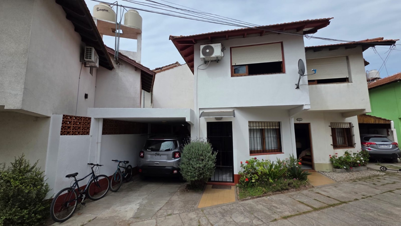 Duplex 3 ambientes a metros del mar.