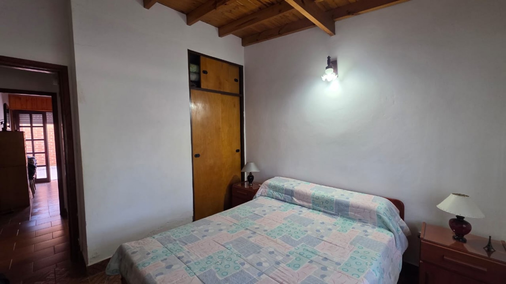 Complejo de 4 Departamentos sobre lote de 400mts - Pleno centro - Gran Oportunidad de inversion!!!