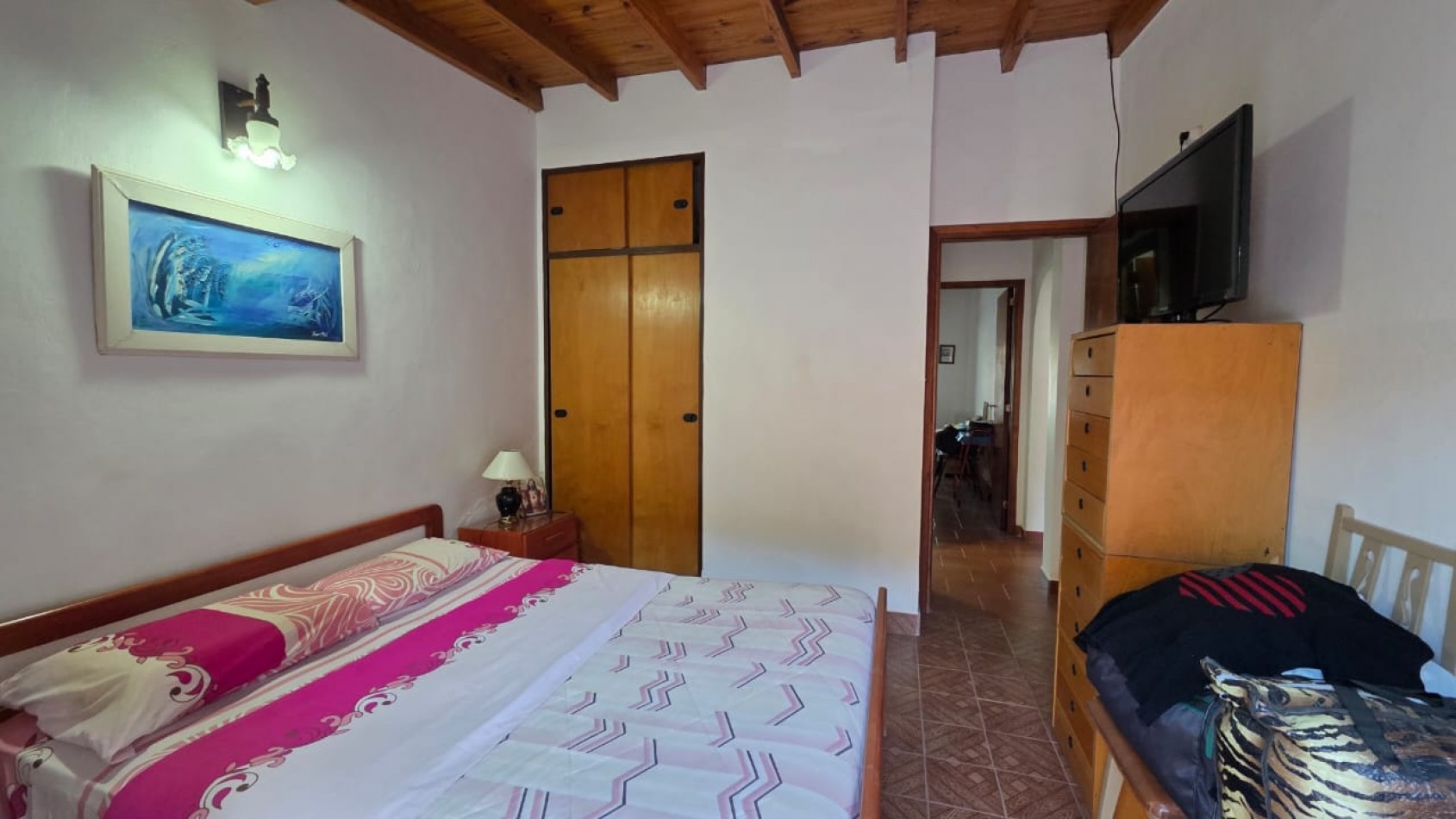 Complejo de 4 Departamentos sobre lote de 400mts - Pleno centro - Gran Oportunidad de inversion!!!