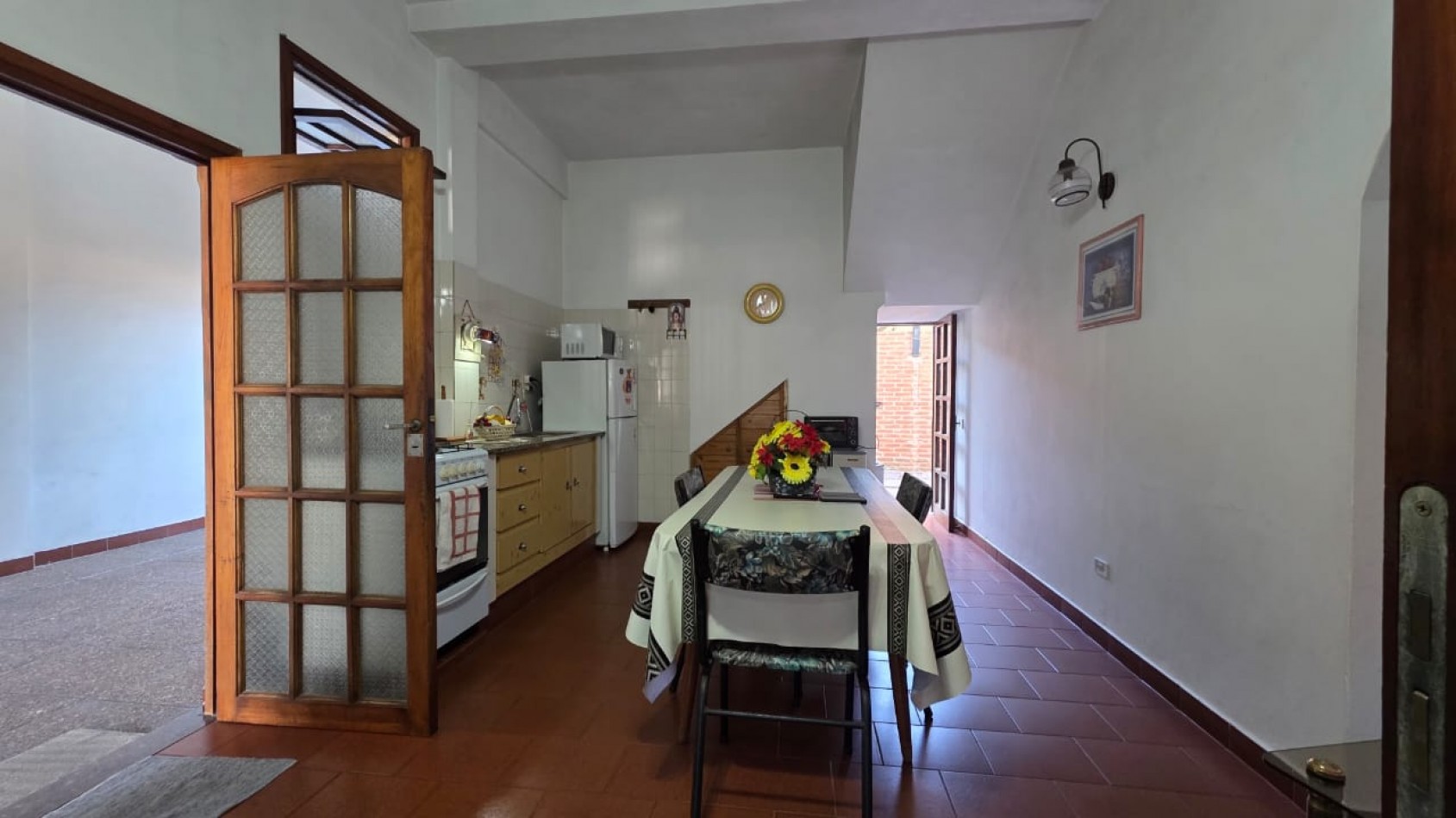 Complejo de 4 Departamentos sobre lote de 400mts - Pleno centro - Gran Oportunidad de inversion!!!