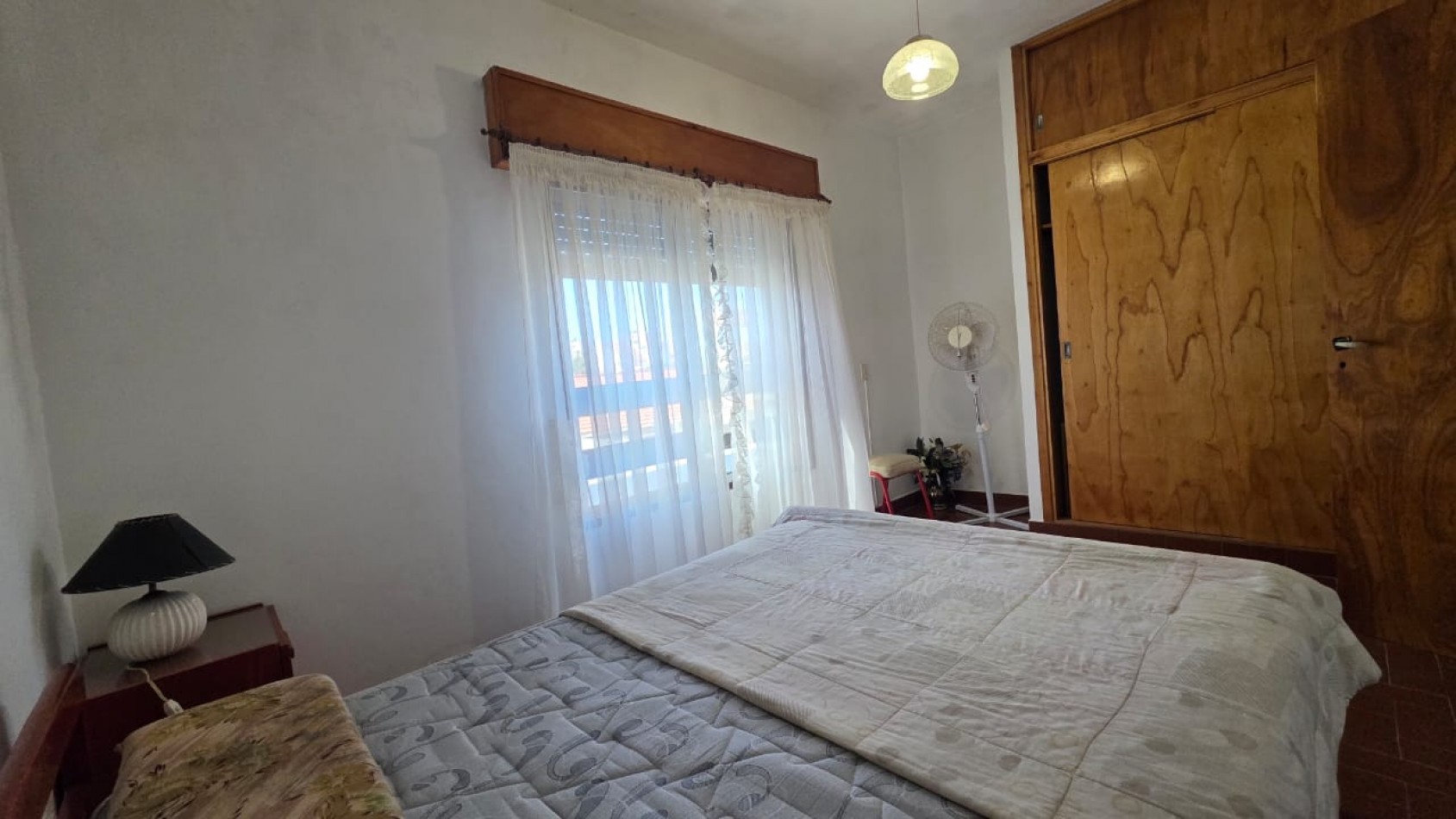 Complejo de 4 Departamentos sobre lote de 400mts - Pleno centro - Gran Oportunidad de inversion!!!