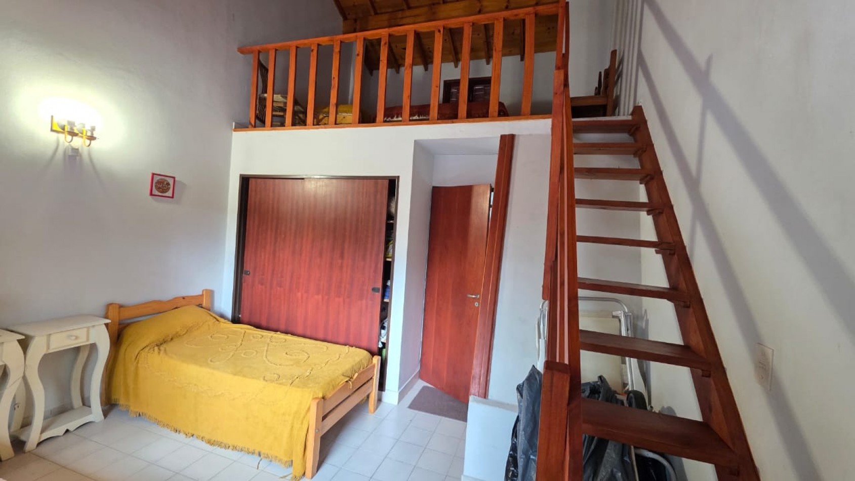 DUPLEX 3 AMBIENTES AMPLIO - TODOS LOS SERVICIOS