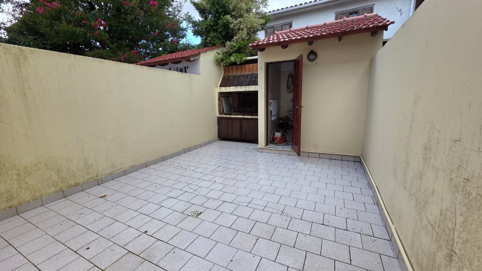 DUPLEX 3 AMBIENTES AMPLIO - TODOS LOS SERVICIOS