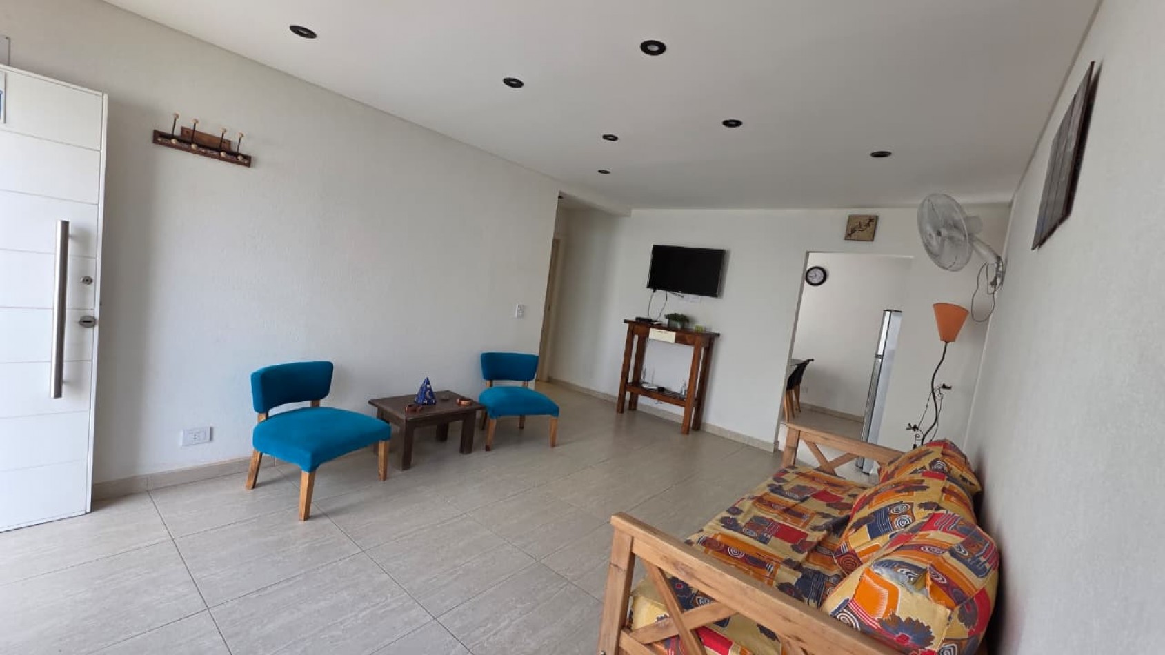 DPTO 2 AMBIENTES CON COCHERA