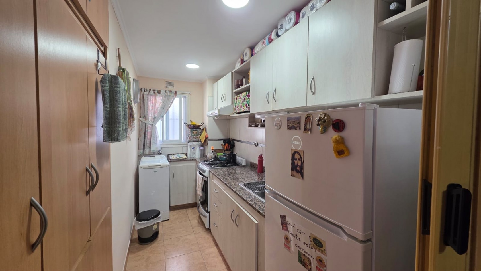 Hermoso Departamento de 2 Ambientes con Cochera en Barrio San Rafael