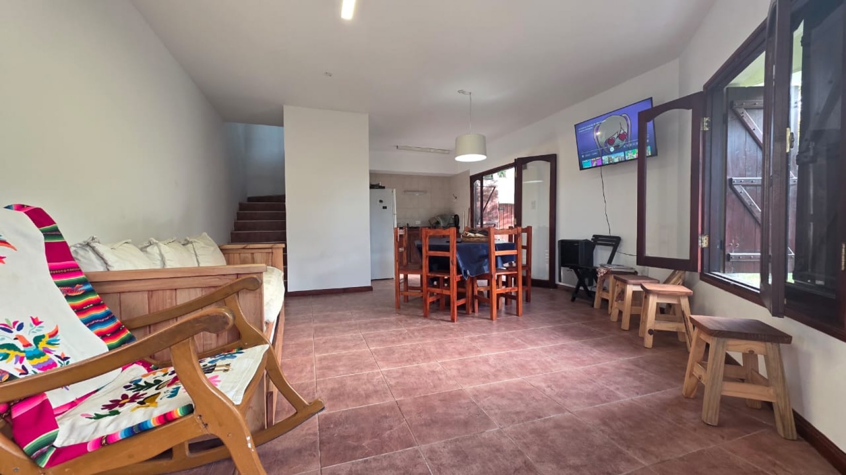 Duplex de 4 ambientes en Barrio el Silvio.