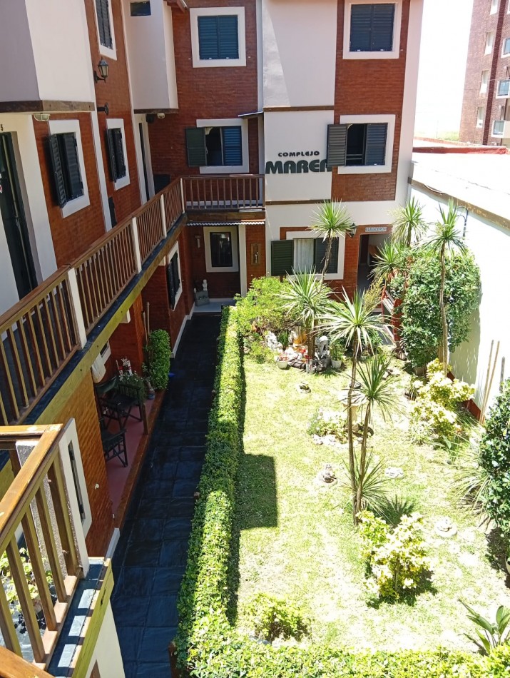 Complejo de Departamentos y Local.- Ubicado en Pleno centro de Mar de Ajo