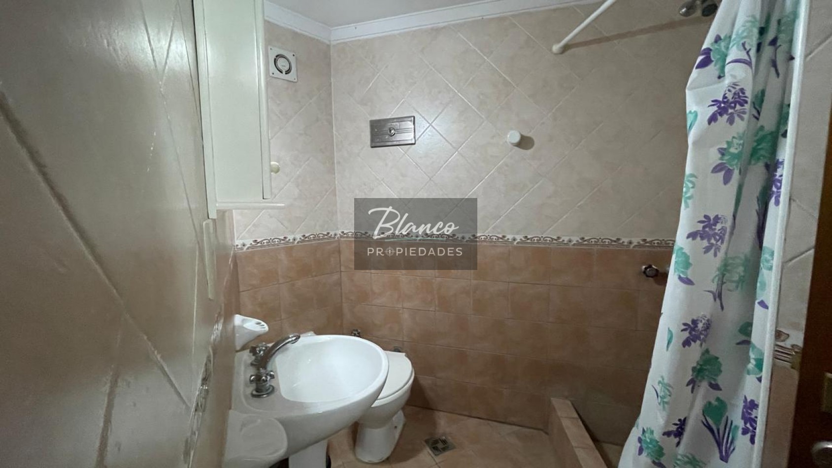 COMPLEJO DE DUPLEX EN VENTA - INDIVIDUAL O EN BLOCK