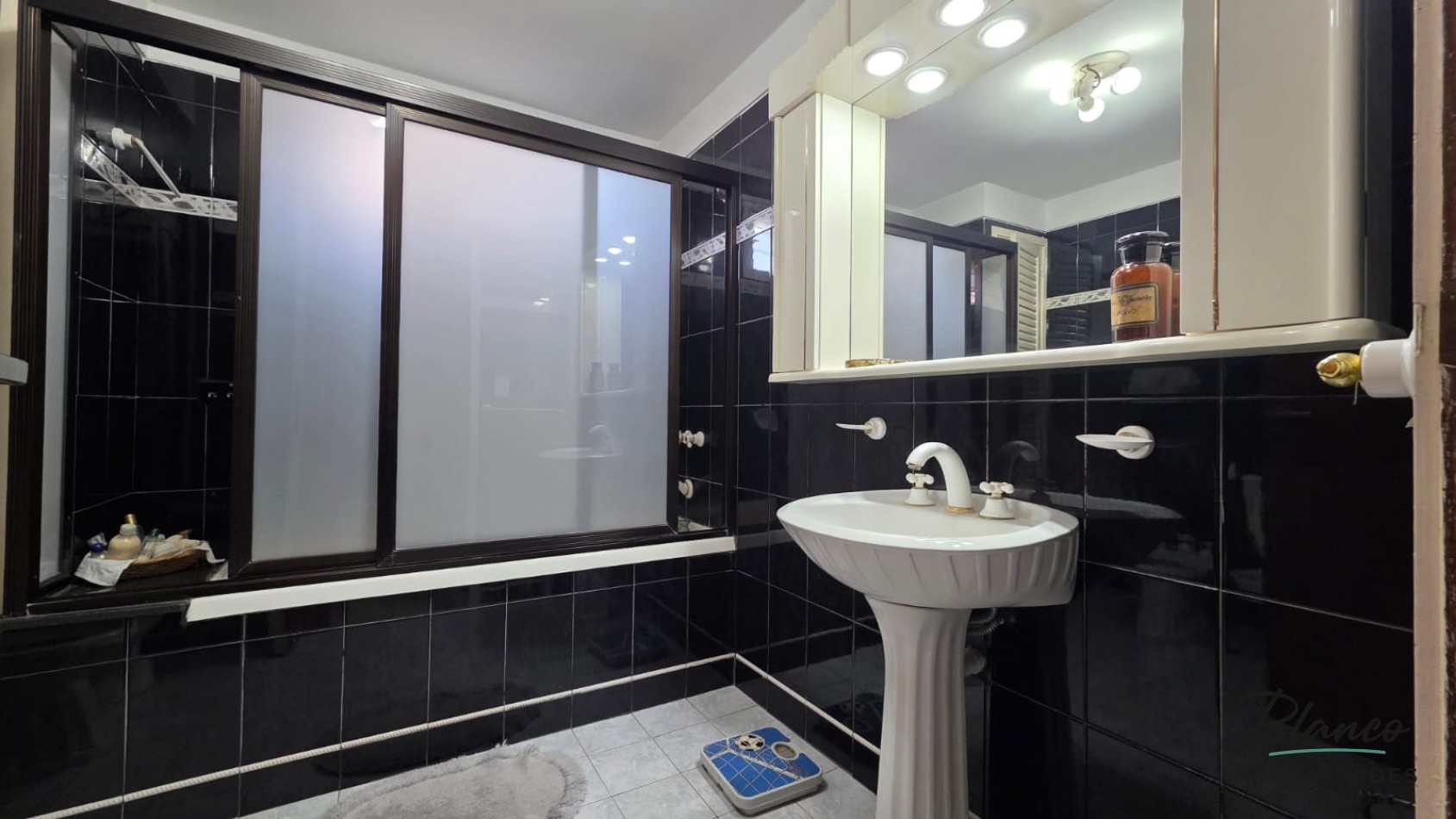  Importante Casa de Categoria de 6 Ambientes - Ideal Vivienda Permanente