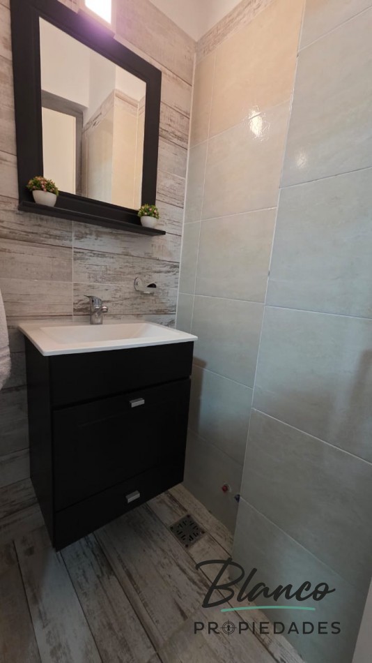 HERMOSO DPTO DE 3 AMBIENTES A MTS DEL MAR CON TERRAZA PROPIA!!!