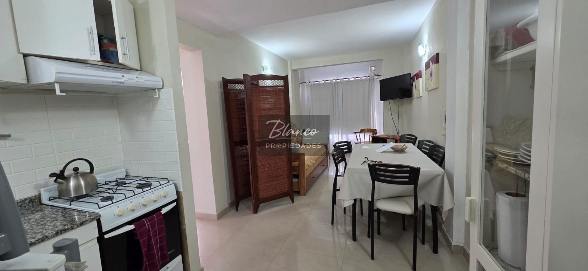 Hermoso 2 ambientes a mts del mar!!!